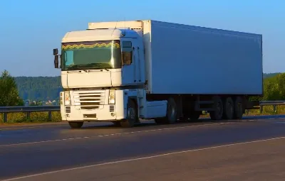 İzmir ile Bayraklı Arası Öğrenci Eşyası Taşıma